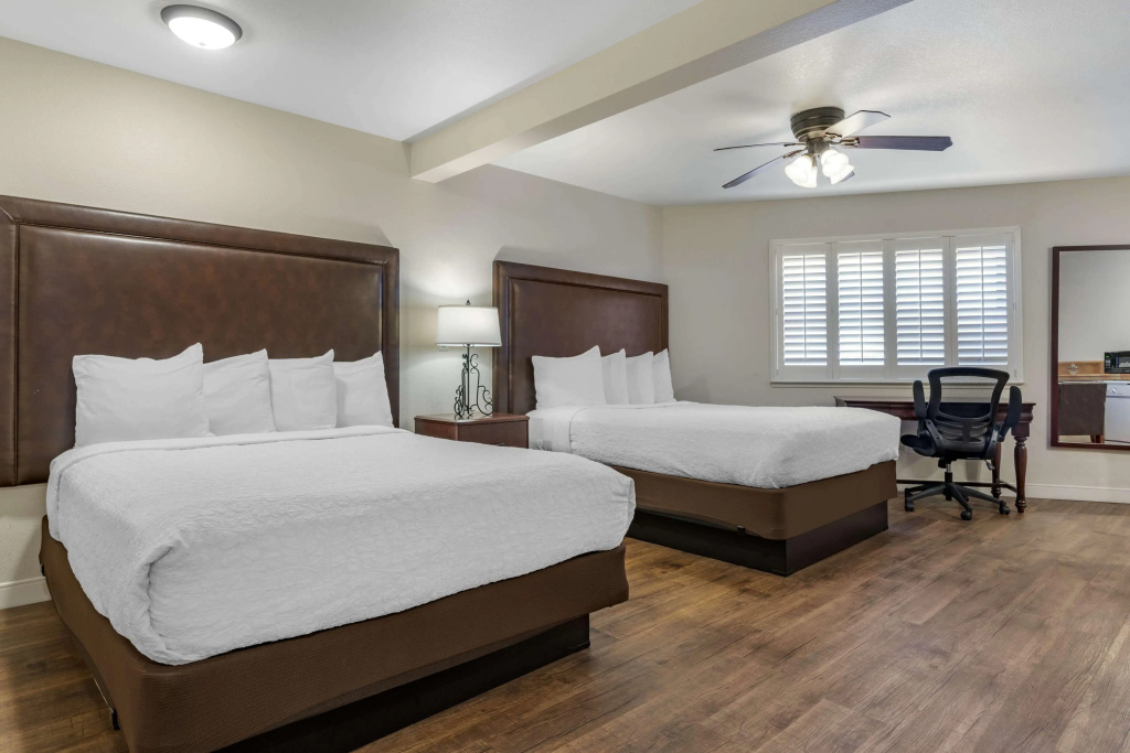 Best Western Rose Garden Inn