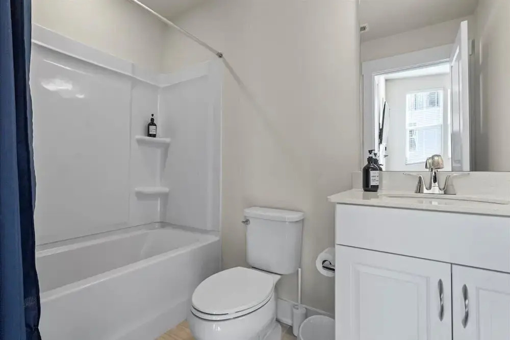 Luxe King 4BR Townhouse with Rooftop in Uptown CLT