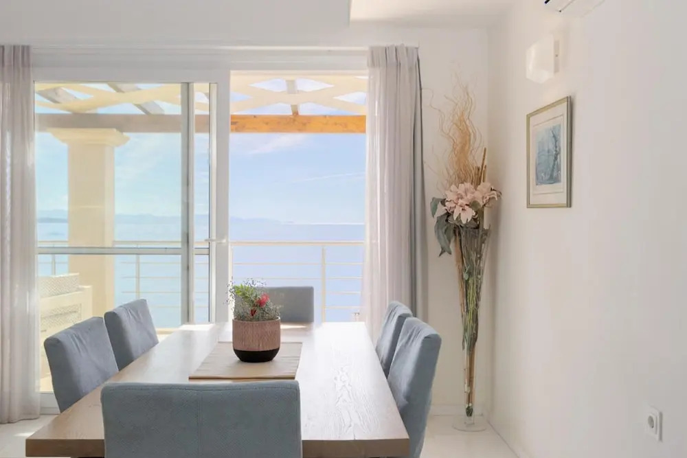 Villa Penelope With 4 Bedrooms and 3 Bathrooms
