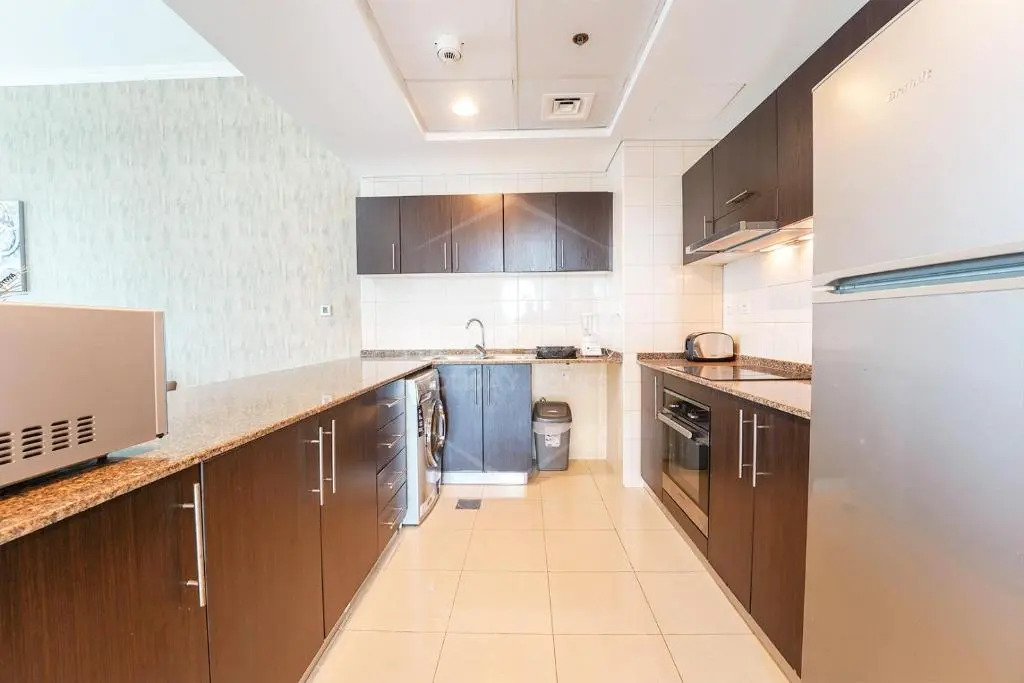 KeyHost - Elegant 2BR Central Towers - Dubai Marina - K3620