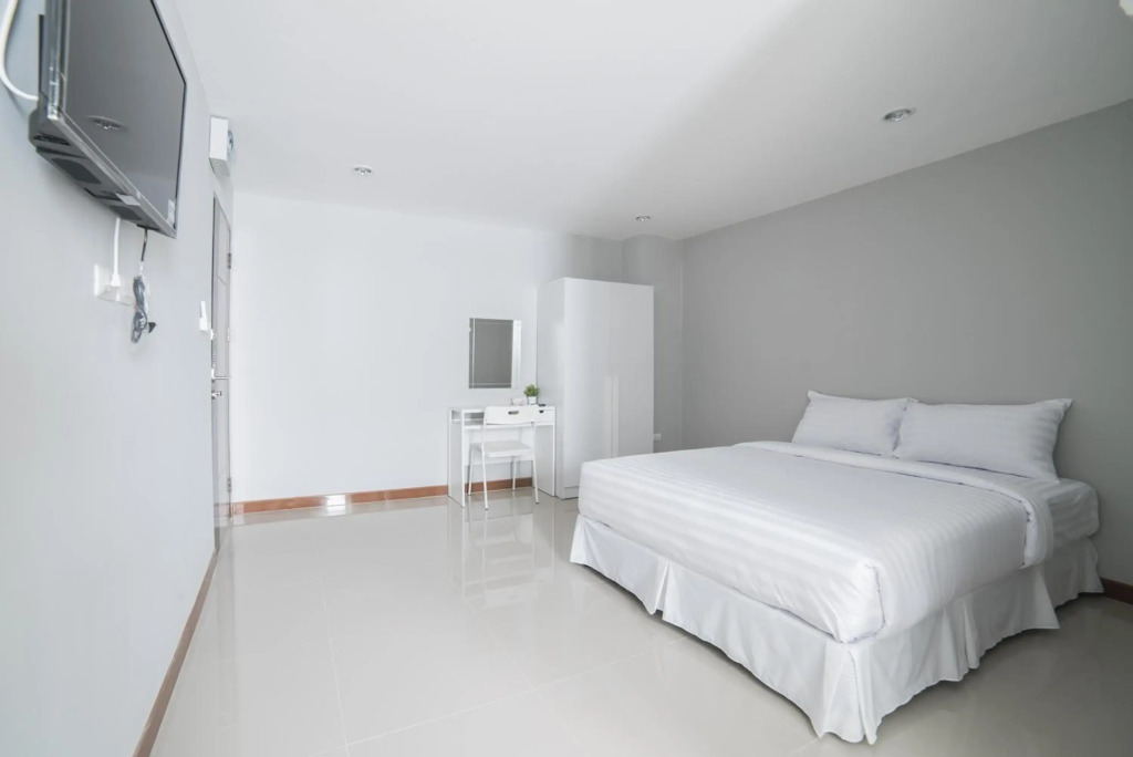 S44ROOM