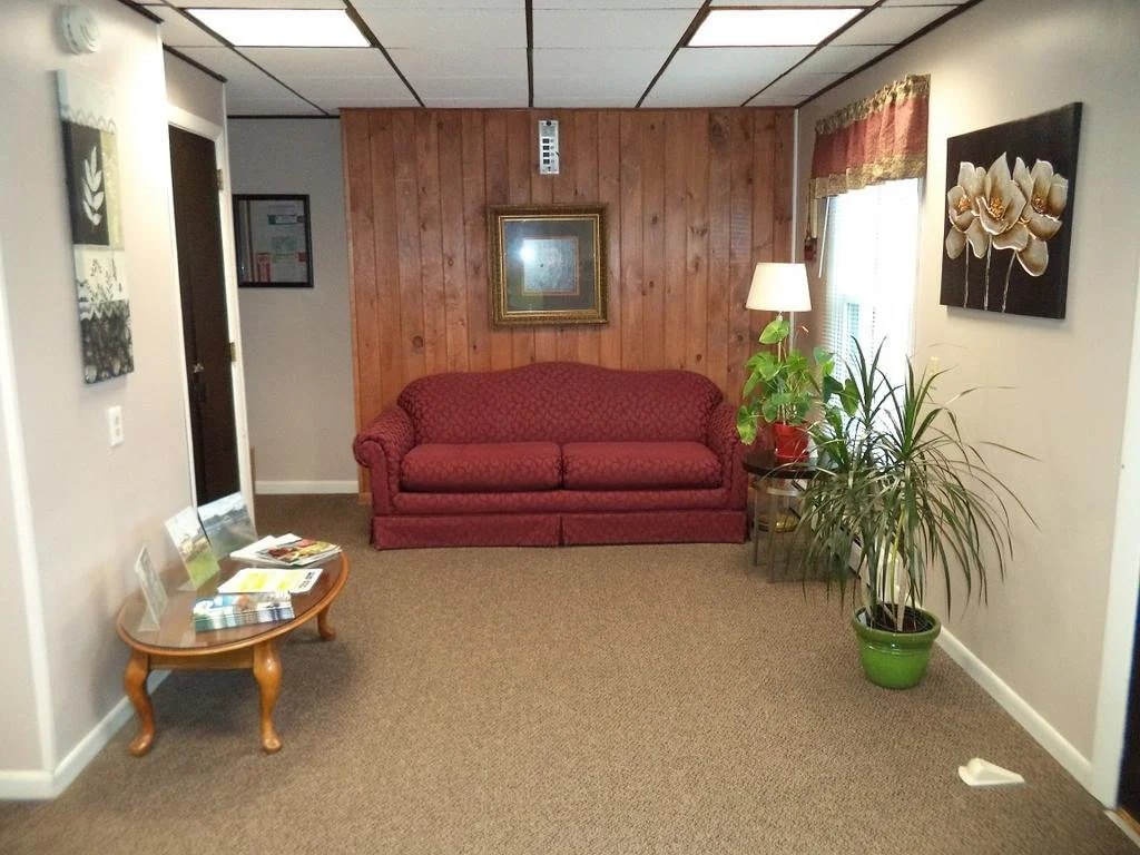 Colonial Valley Motel