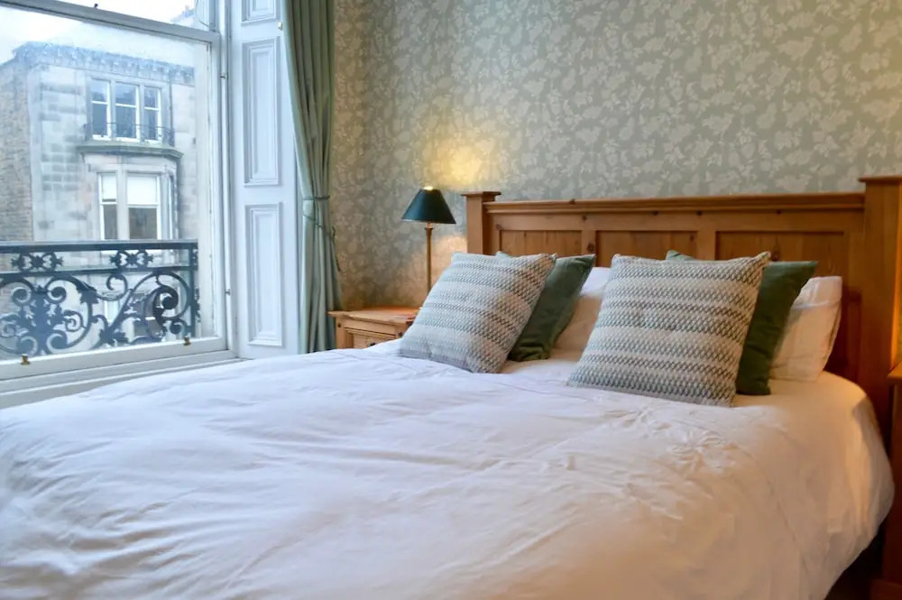 Georgian Flat In The West End