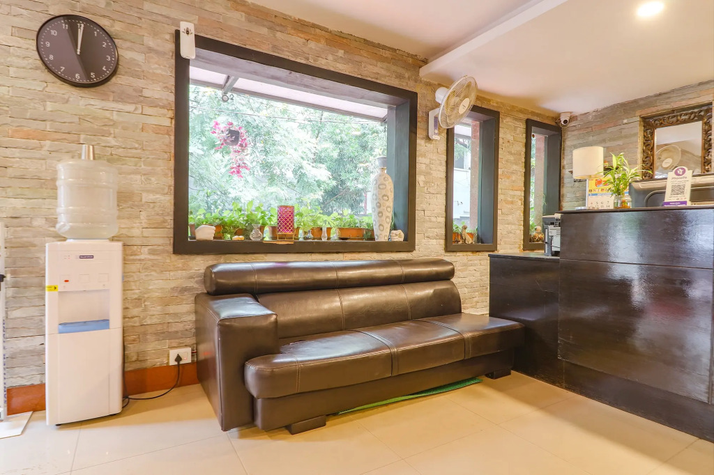 FabHotel A&M - Nr LV Prasad Institute, Banjara Hills