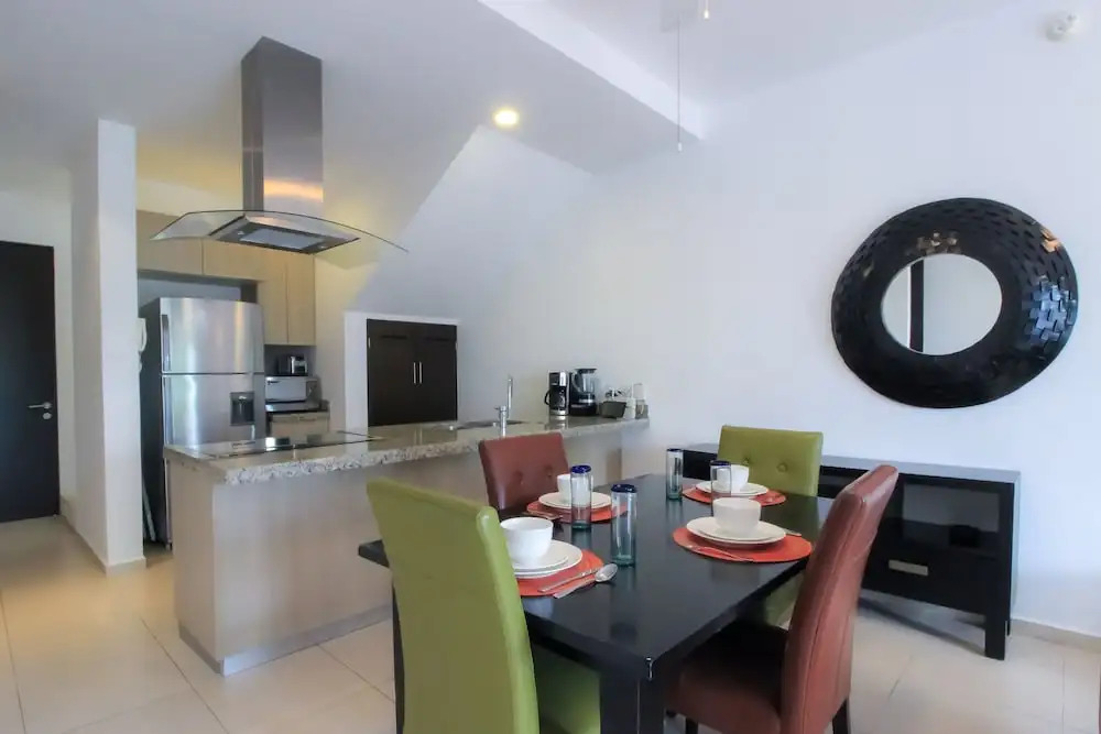 Wellness Center Penthouse by Olahola