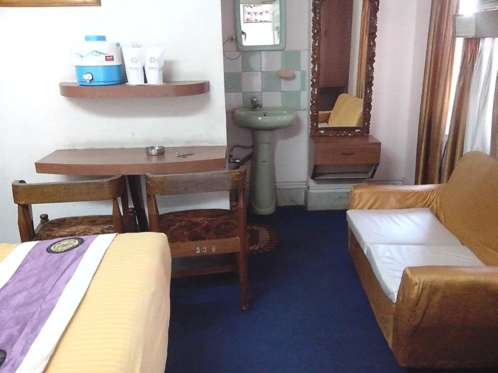 Hotel Mahalaxmi Indo Myanmar