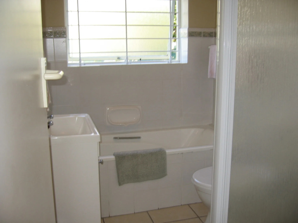 Paradiso Guesthouse & Self-catering Cottage