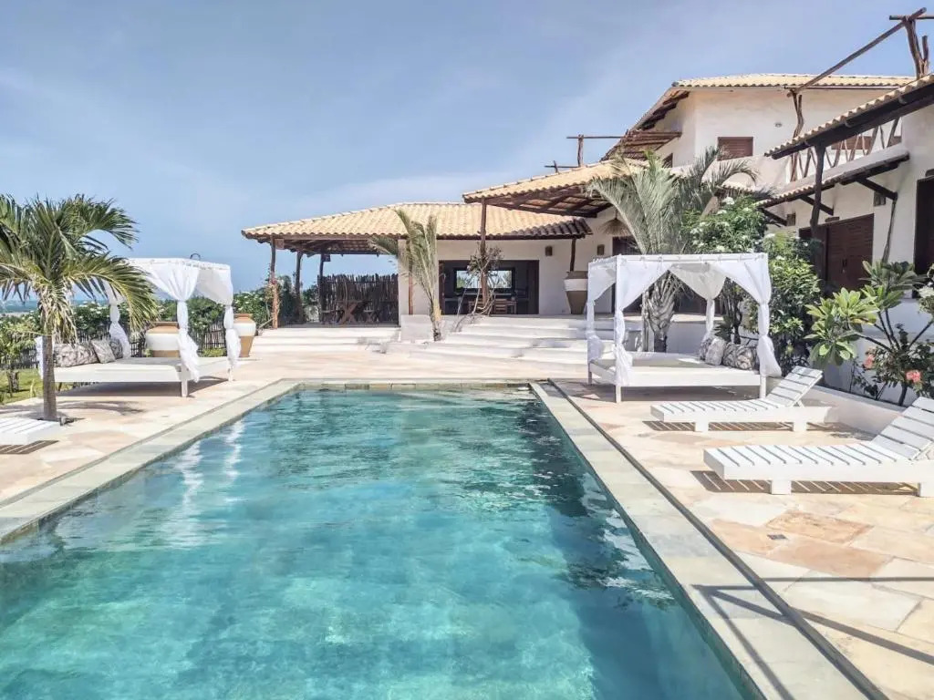 Villa Pinolo by Kabana