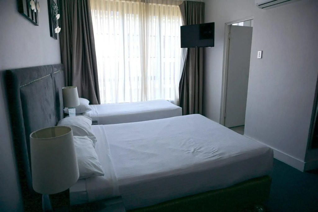 Savoy Double Bay Hotel