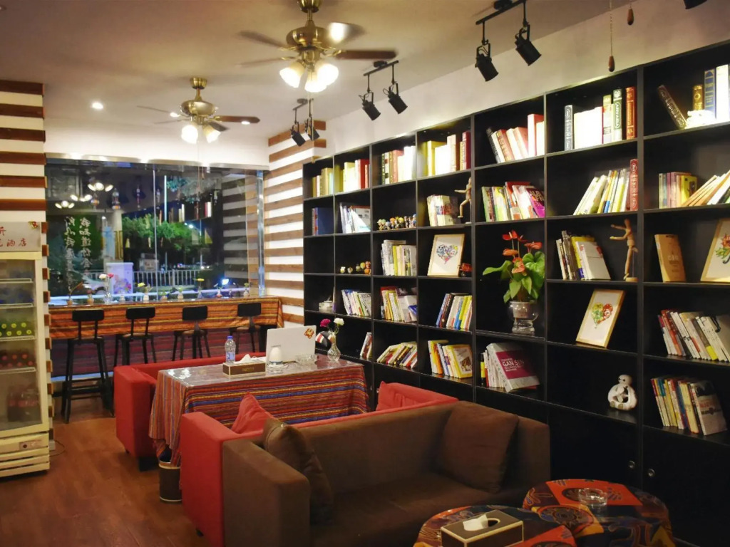 Moshang Huakai Liyi Hotel (Wuhu Limin Middle Road Branch)