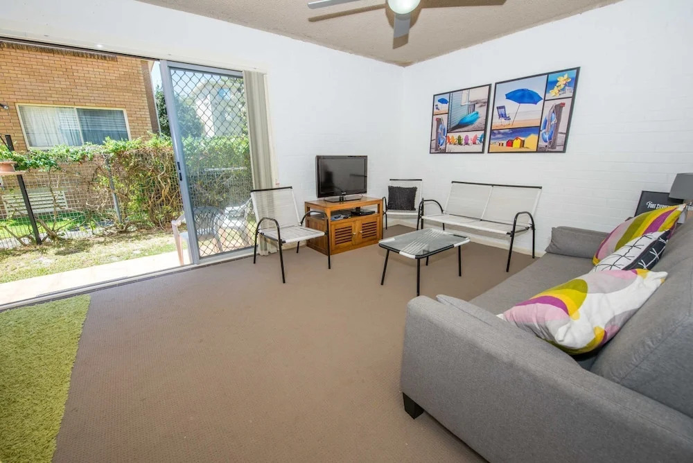 Castaway Unit 3 - Shoal Bay