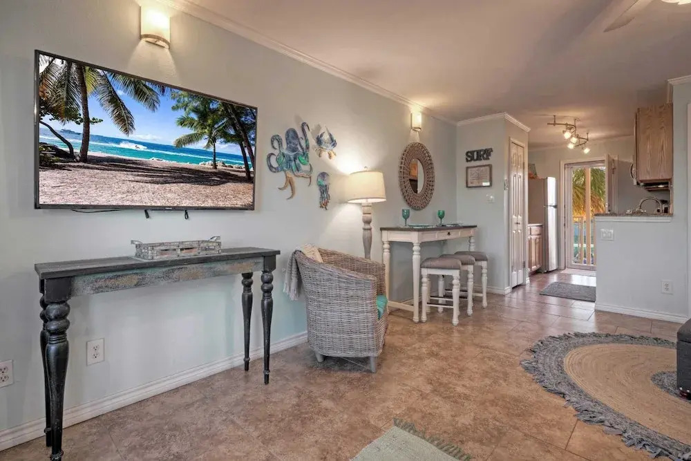 2 Condos in Beachfront Complex Pool, Pickleball+tennis Court, Beach Boardwalk