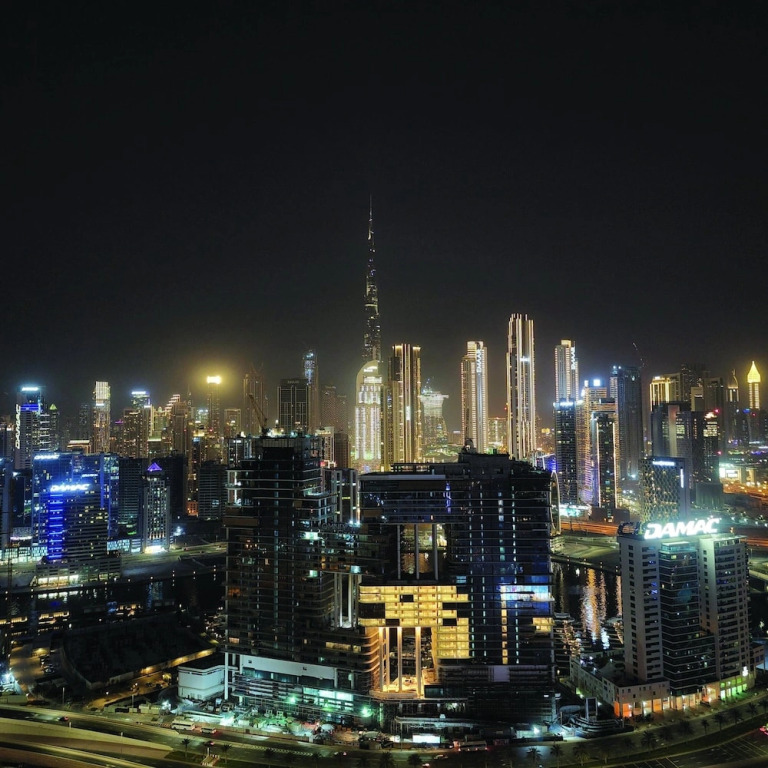 Quill Residence One Bedroom Apartment Burj Khalifa View