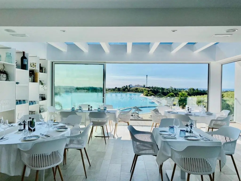 AL-1303 Apartment in Estepona - Alcazaba Lagoon