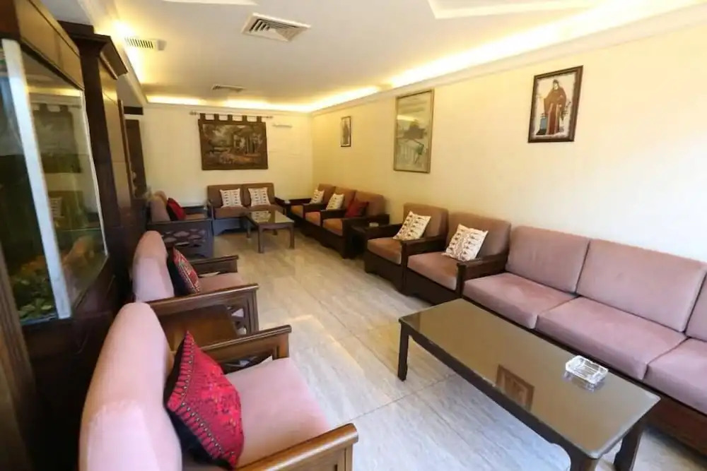 Al Zaitouna Hotel