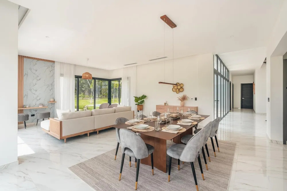 Magnificent Villa With Golf Cart Maid At Caleton(No Front Desk Contact The 5 Days In Advance)