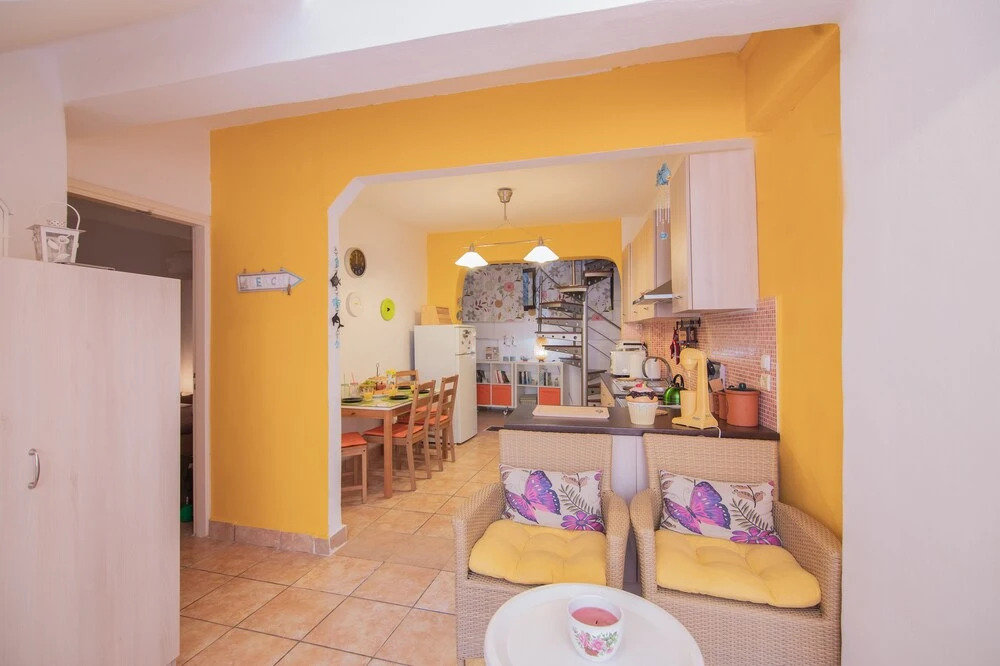 Jo's Guesthouse, Benitses