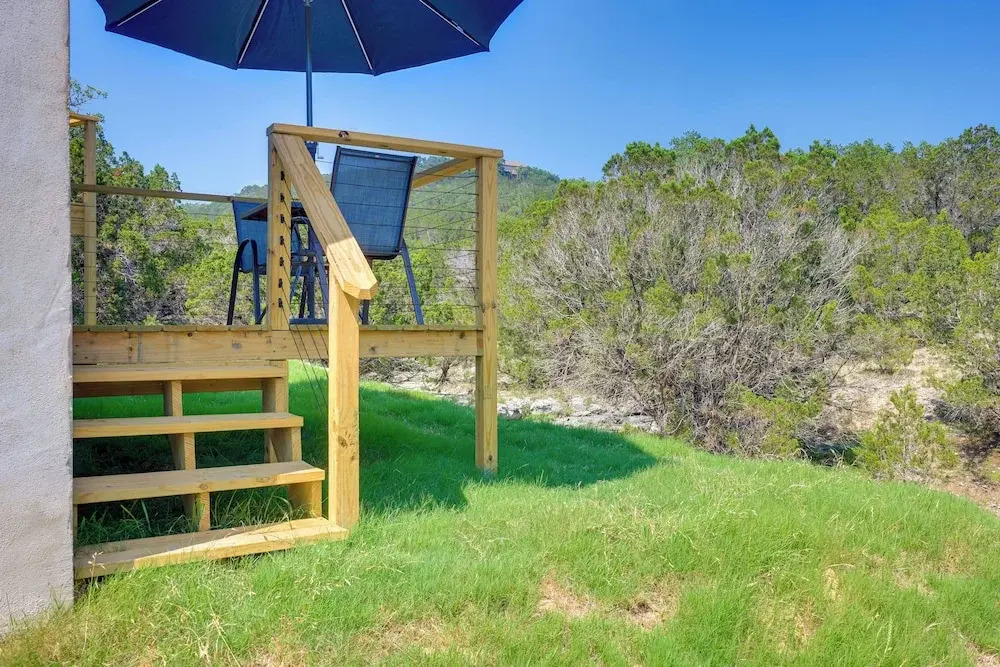 Cozy Canyon Lake Studio w/ Forest & Creek Views!