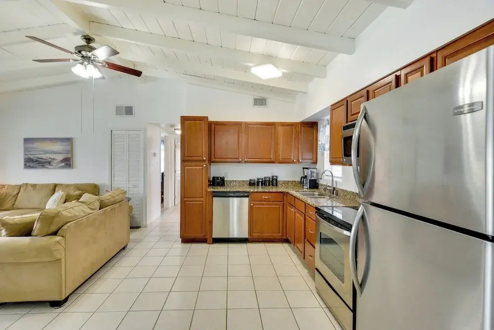 Ormond Beach Vacation Rental - Walk to Ocean!