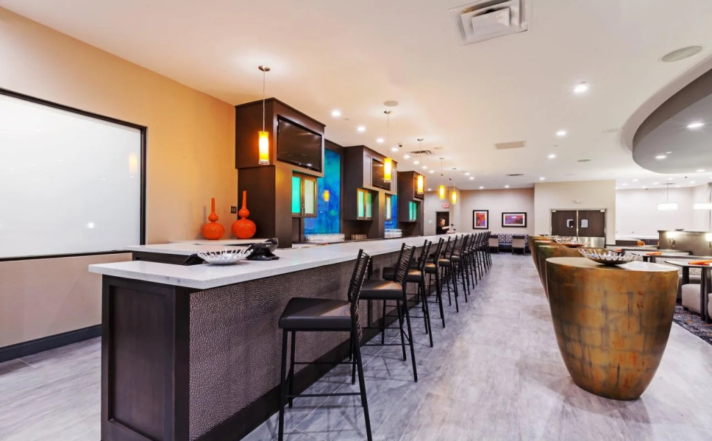 Holiday Inn Houston NE-Bush Airport Area by IHG