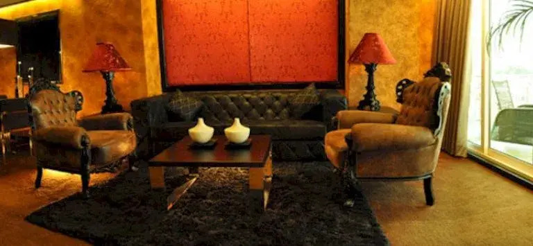 Fields Plaza Hotel by ABC