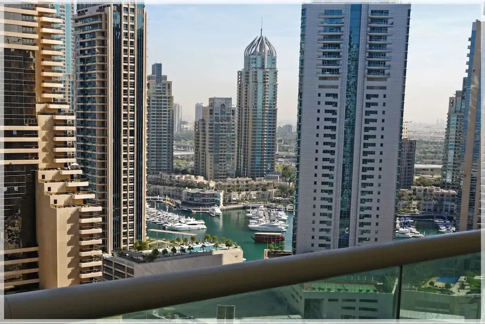 Royal Oceanic in JBR by HAPPY SEASON