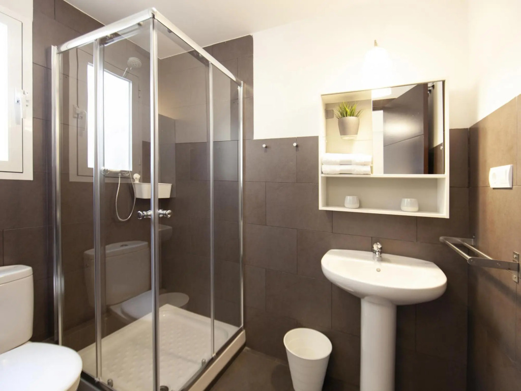 CERVANTES Apartment 37 2BT 2BR