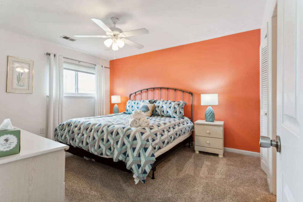 Beautiful Sea Gem - Condo 1 4 mi From Beach w Pool