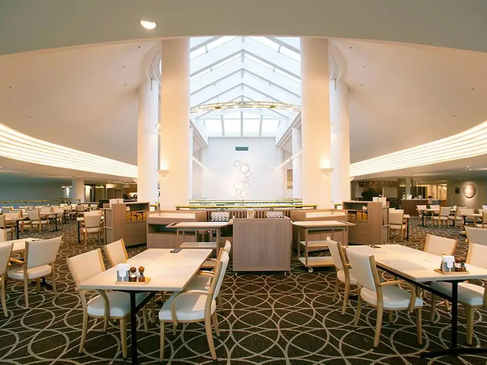 Sunhills Hotel