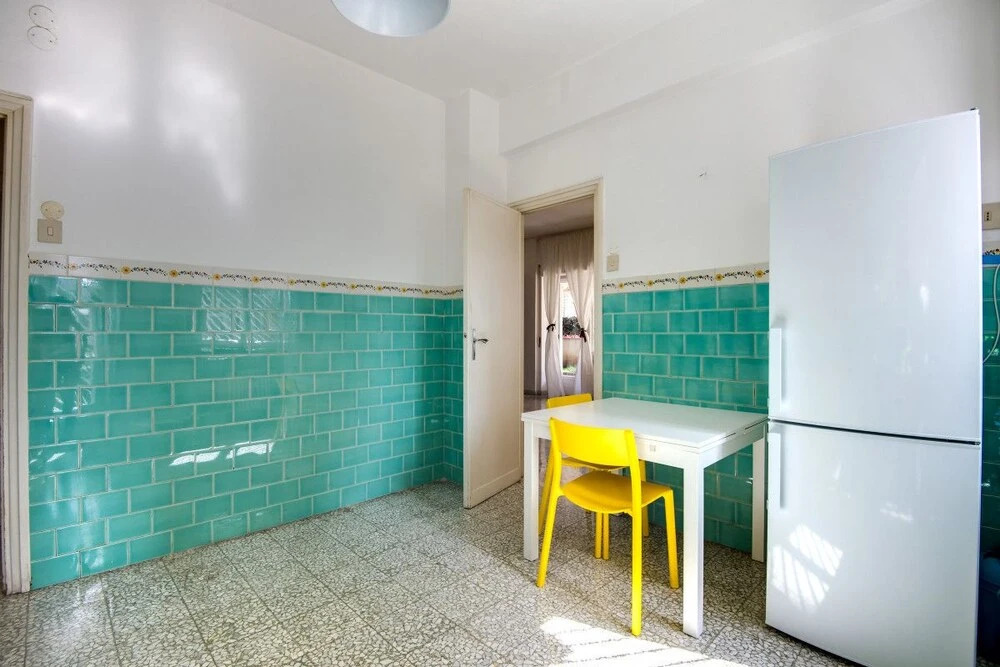Very Spacious 3 Beds Flat in a Great Area
