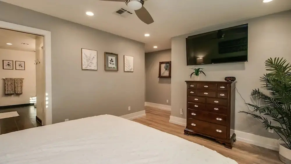 Relaxing 4 Bdrm Retreat in the Heart of Scottsdale