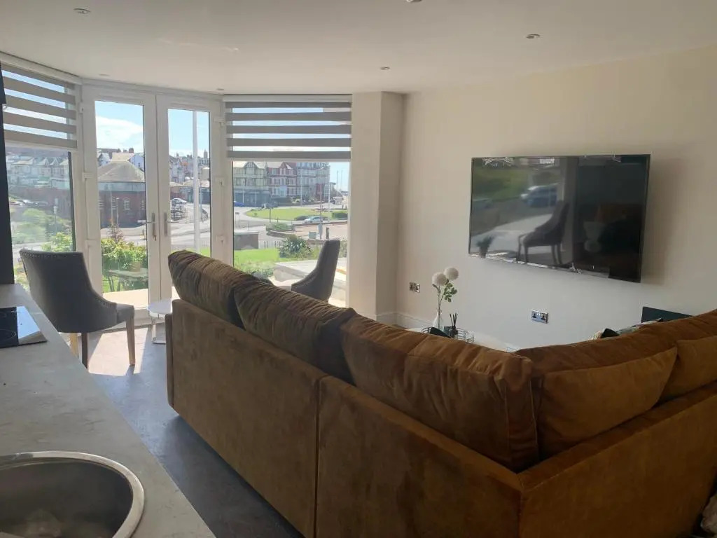 Willshaw Suites for families over 25 only