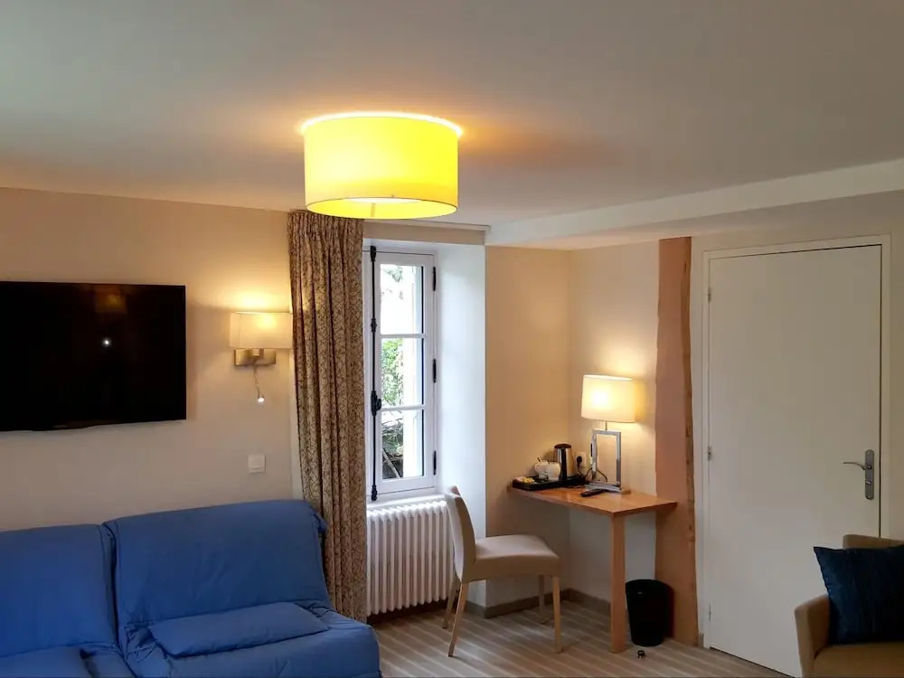 Logis Auberge De La Riviere