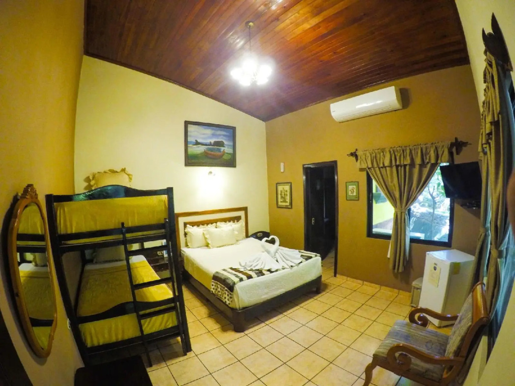 Hotel Estero y Mar