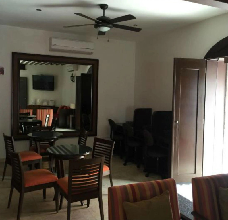Casa Continental Hotel Boutique & Suites
