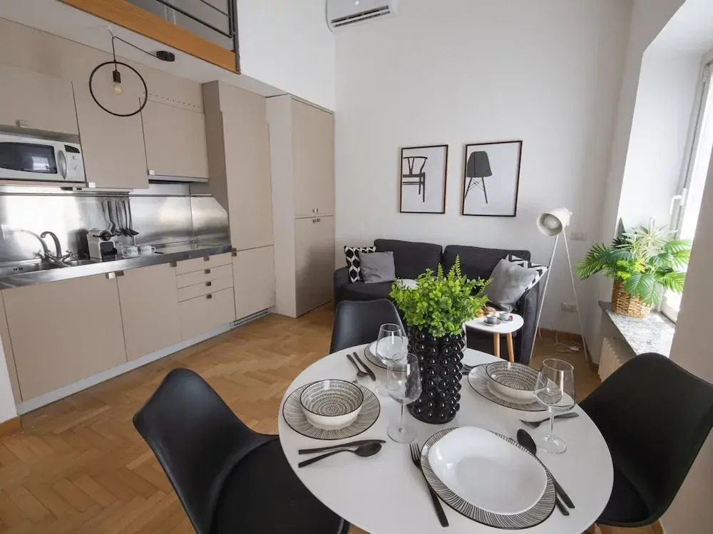 Fiori - Bright Stylish Loft in the Heart of Brera