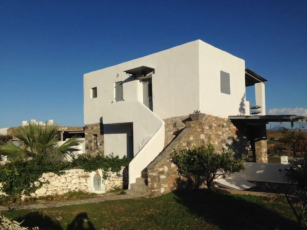 Elysium Paros