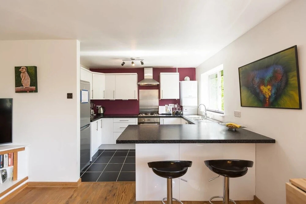 2 Bedroom Spacious Home by Finsbury Park! 4 Guests