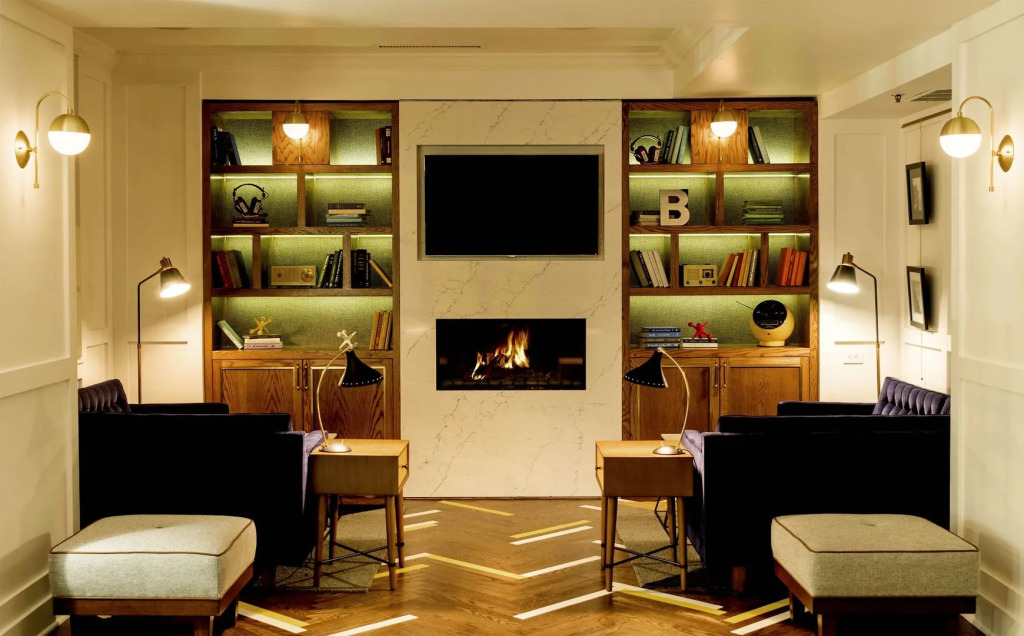 ACME Hotel Chicago, Outset Collection by Hilton