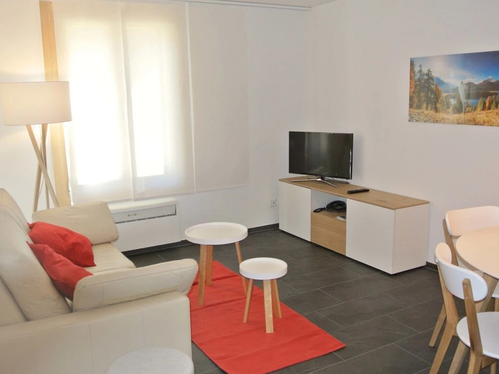 Apartment Residenza Chesa Margun 33-2 by Interhome