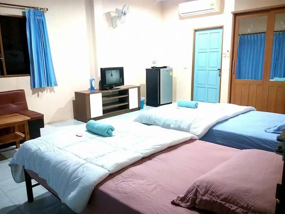 Peace Pool Resort