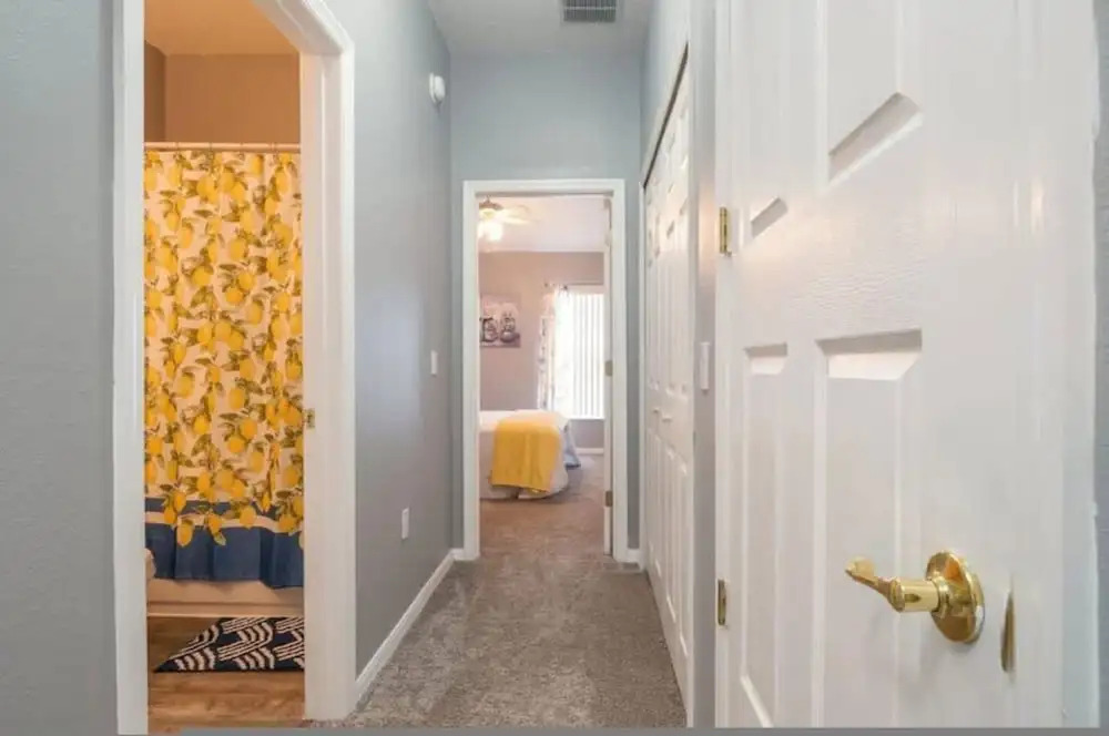 Spacious 4 bed 3 Bath Pool Home