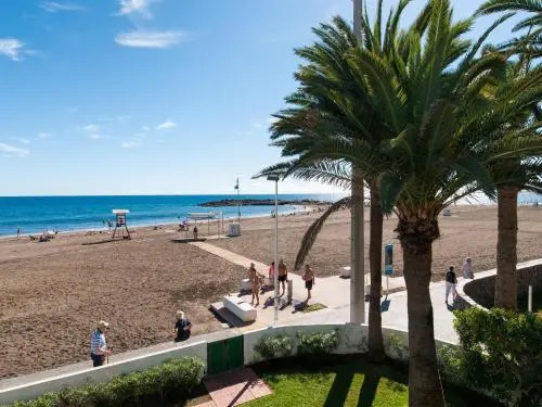 Beachfront Apartment Las Burras MRA 02 by VillaGranCanaria