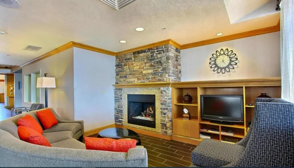 Comfort Suites Boise West Meridian