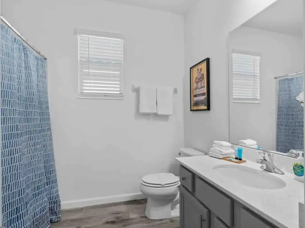 Super Blue- Sleeps 24 w Pool Movie Loft