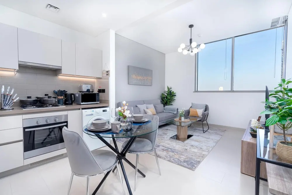 Whitesage - Elegant Apartment With Unobstructed City Views