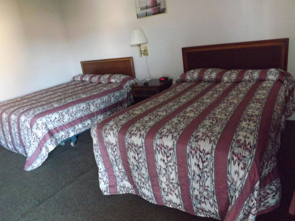 Bel Air Motel