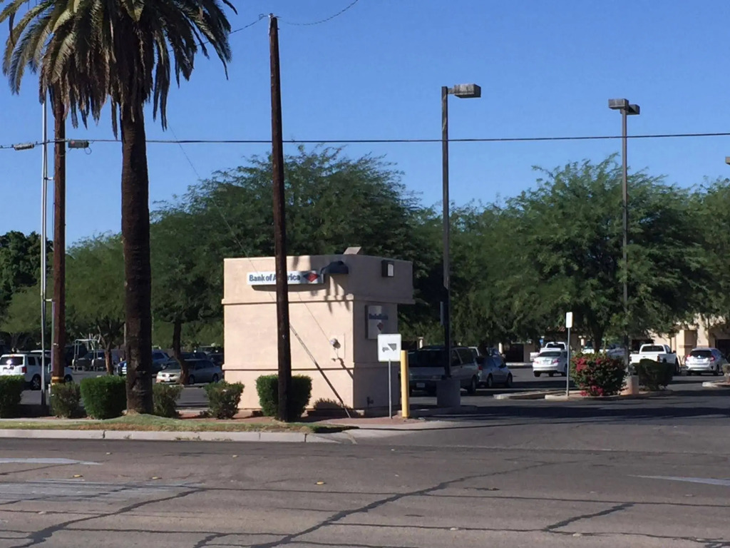 Desert Inn