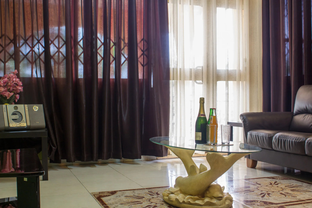 Oriental Hotel North Legon