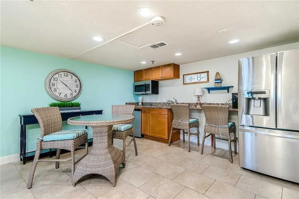 Shores of Madeira 205 - Two Bedroom Condo